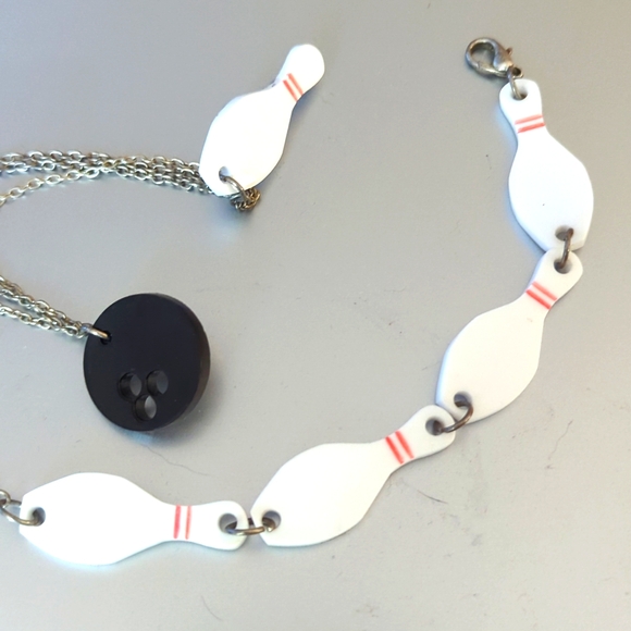 Bowling Pin Jewelry Set - Picture 2 of 4